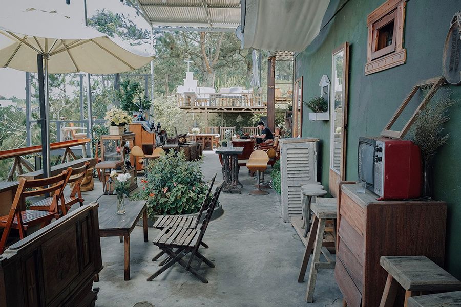 5 tiệm cà phê ở Đà Lạt thu trọn khung cảnh hoàng hôn rực rỡ 9