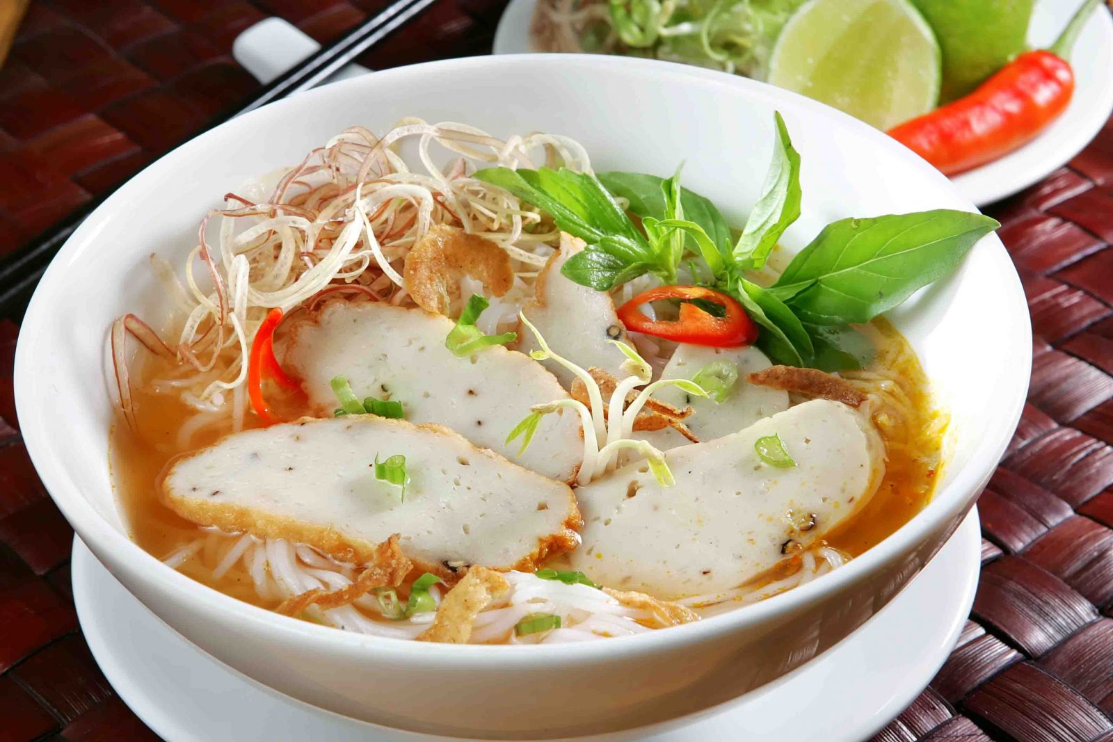Ăn gì khi du lịch Nha Trang - Thiên đường ẩm thực khiến thực khách quên cả lối về