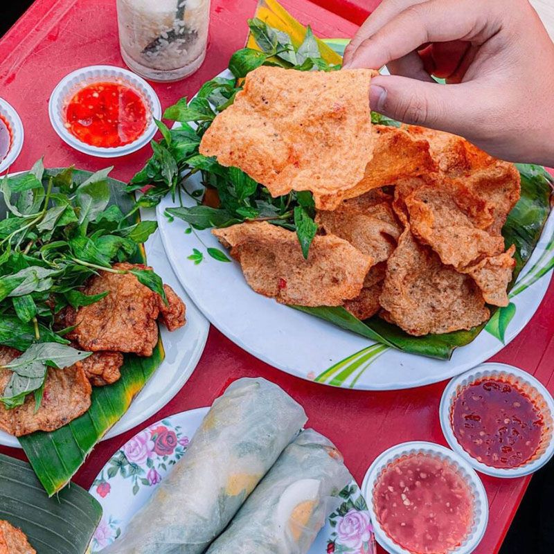 Ăn gì ở Quy Nhơn và top 18 món ăn hấp dẫn bạn phải thử 11