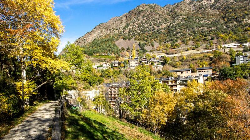 Xứ sở thần tiên Andorra, miền cổ tích xinh đẹp nép mình sau núi tuyết 13