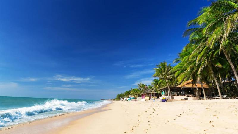 Top 8 bãi biển Phan Thiết, Mũi Né lý tưởng để trốn nóng ngày hè 4