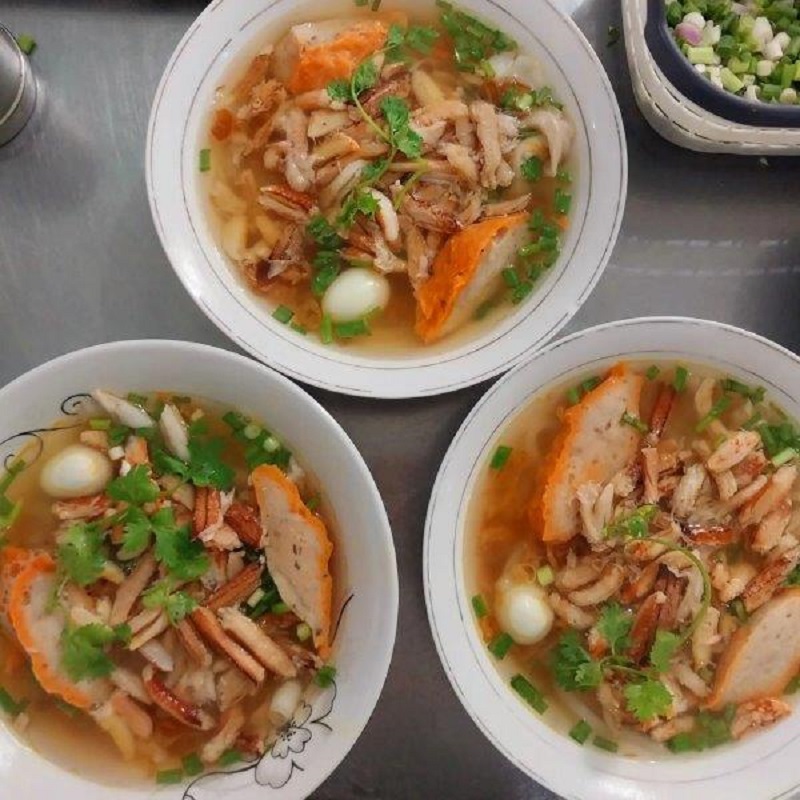 Top 10 quán bánh canh ghẹ Vũng Tàu bình dân và đông khách 9