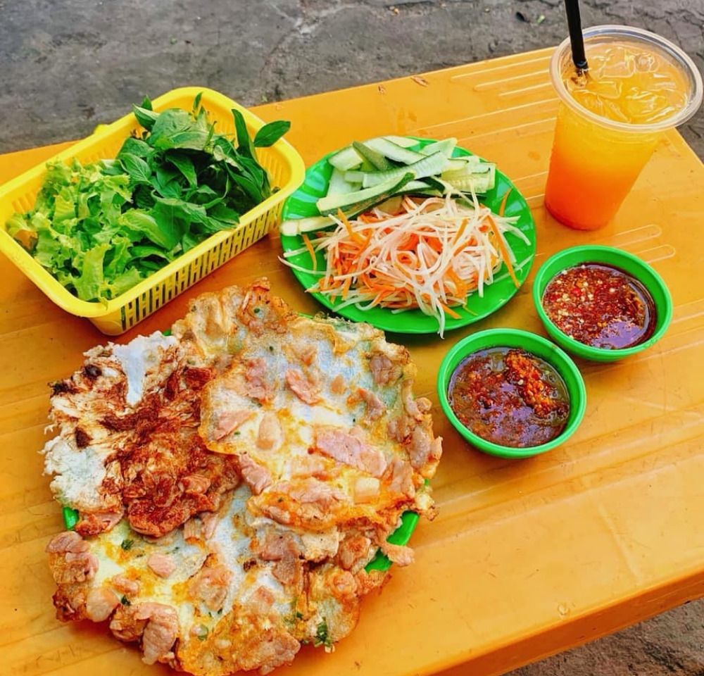 Bánh ép - Món ăn lạ miệng của xứ Huế làm say lòng bao thực khách