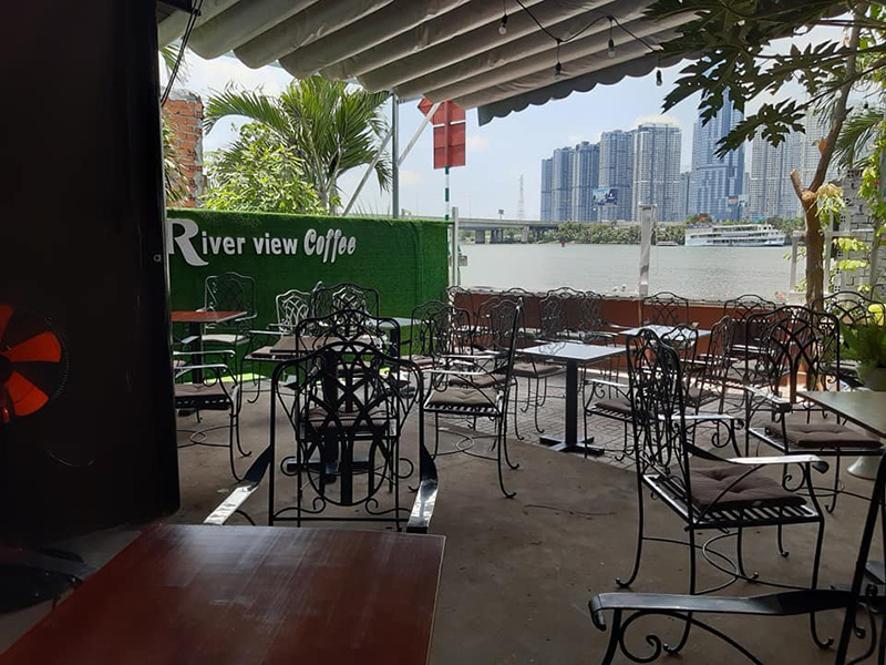 Điểm danh 9 quán cafe bờ sông view xịn nhất Sài Gòn 8