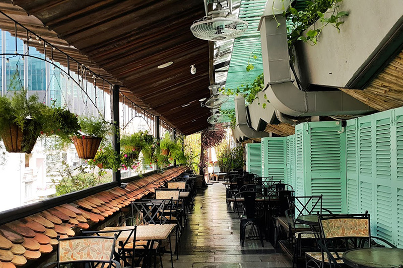 Điểm danh 9 quán cafe bờ sông view xịn nhất Sài Gòn 3