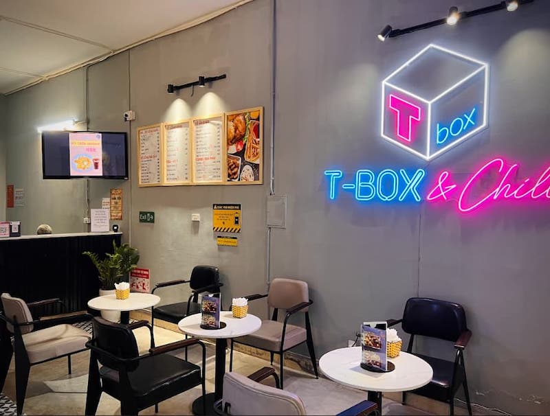 Top 6 quán cafe phim Hà Nội lý tưởng để tận hưởng vũ trụ điện ảnh riêng tư 7