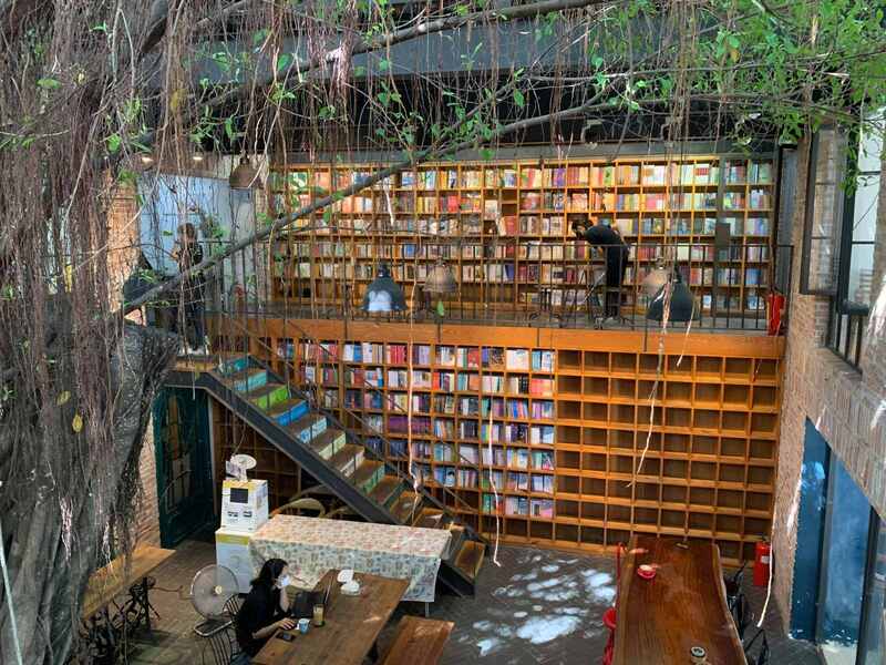 Những quán cafe sách tại Sài Gòn giúp bạn thư giãn mà thả hồn với con chữ 3