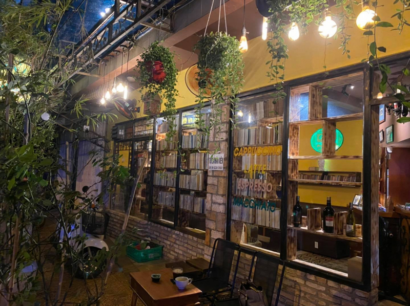 Những quán cafe sách tại Sài Gòn giúp bạn thư giãn mà thả hồn với con chữ 4