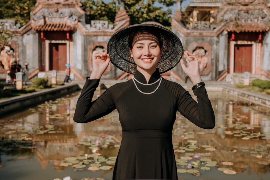 Check-in Hội An trong tà áo dài truyền thống đậm chất Việt 3