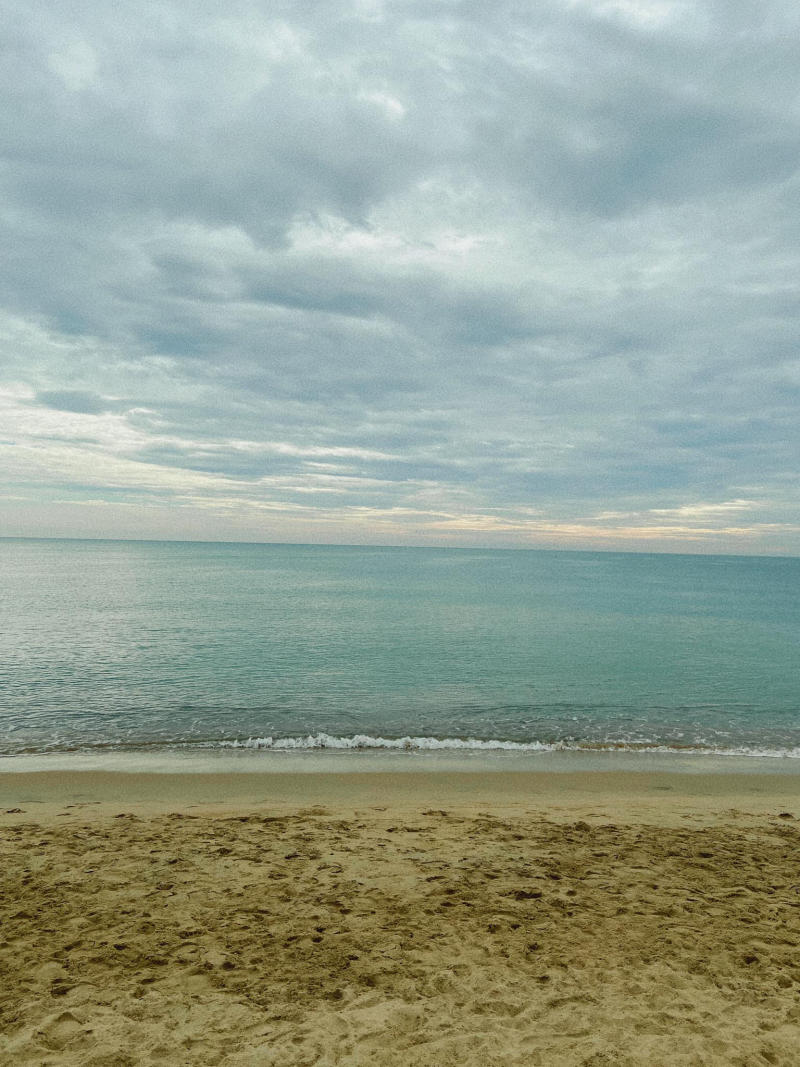 Check in Phú Yên đẹp mê mẩn với những bãi biển thơ mộng 7