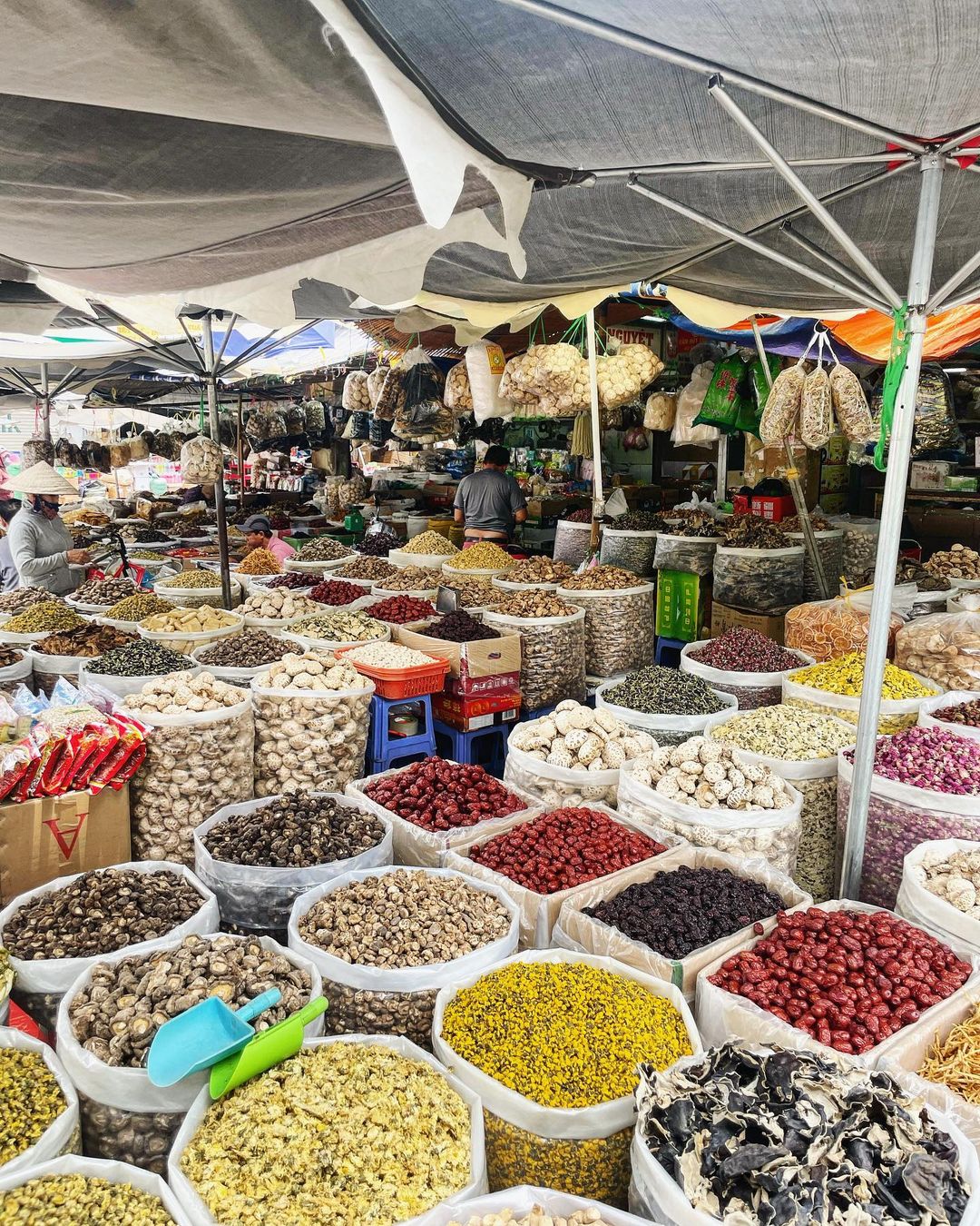 Vi vu chợ Bình Tây: ngôi chợ cổ lớn nhất Sài Thành 18