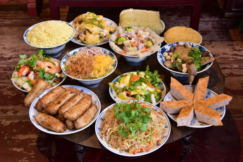 Khám phá Chợ gốm Bát Tràng, tinh hoa nghệ thuật và văn hóa 9