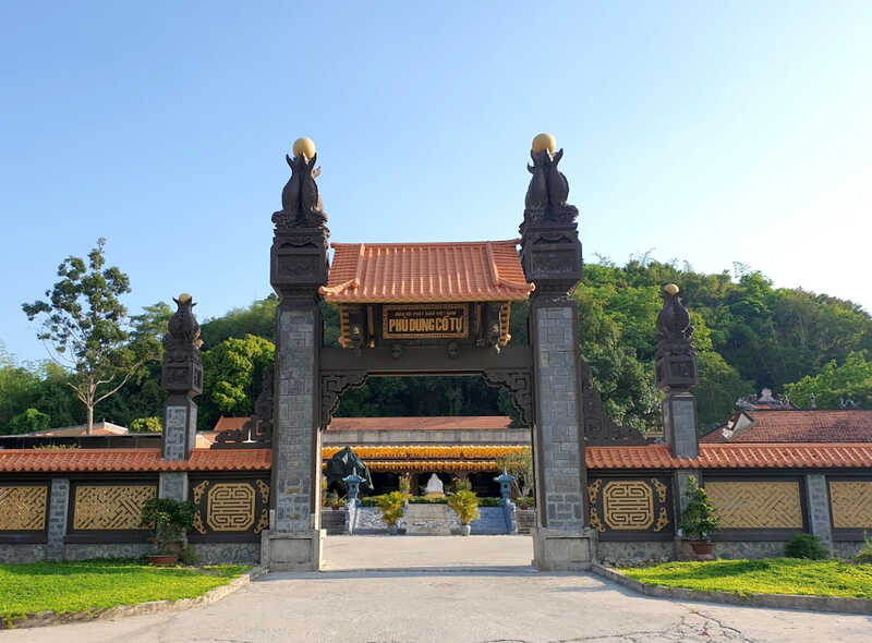 Chùa Phù Dung (chùa Phù Cừ) Hà Tiên, công trình cổ kính đẹp mắt 2