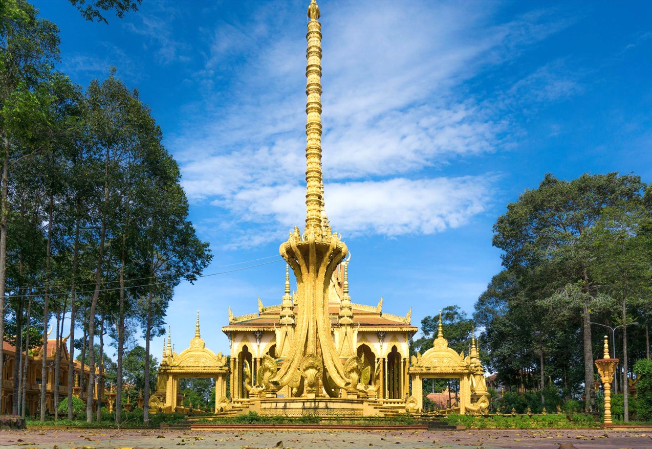 Thưởng ngoạn chùa Vàm Ray, ngôi chùa Khmer dát vàng lớn nhất đất Tây Nam Bộ 6