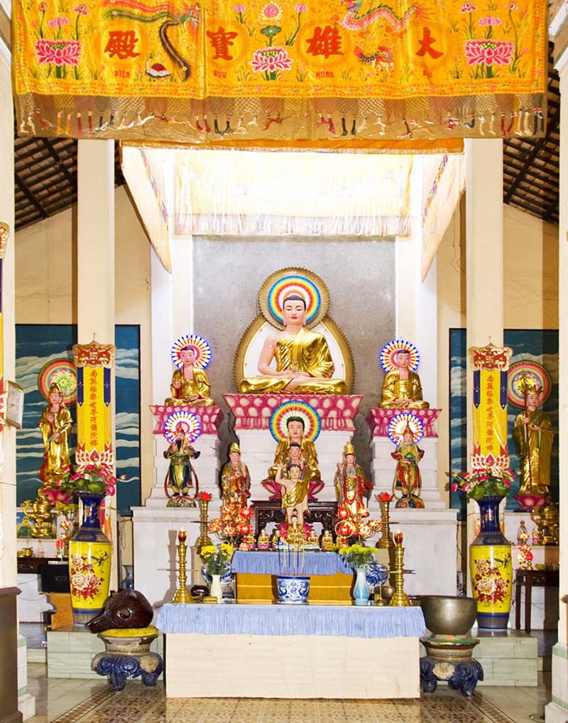 Chùa Viên Minh Bến Tre, ngôi cổ tự thuộc Phật giáo Bắc tông 8