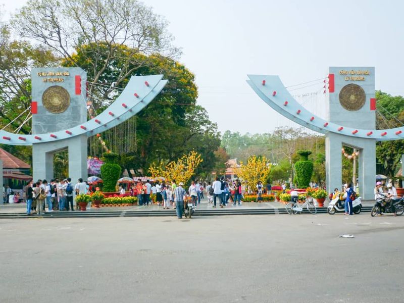 Công viên Lê Thị Riêng - Địa điểm ăn chơi cực đã tại Sài Gòn 2