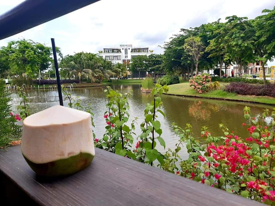 Cuối tuần nhớ ghé quán Cafe Nam Long Garden Cần Thơ có view hồ thơ mộng 4