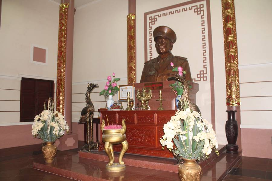 Đền thờ Trung tướng Đồng Văn Cống nơi ghi công vị tướng bưng biền 5