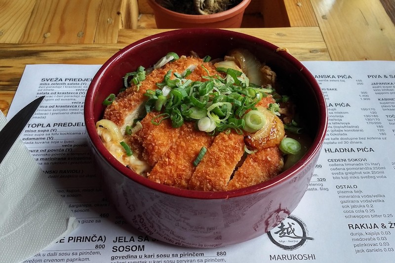 Donburi, bát cơm gói trọn tinh hoa của ẩm thực xứ Phù Tang 10