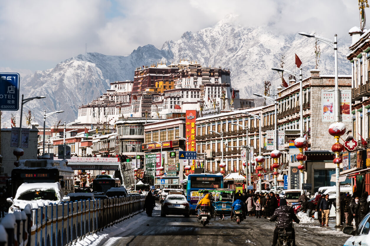Hành trình du lịch Tây Tạng, khám phá vùng đất linh thiêng huyền bí 6