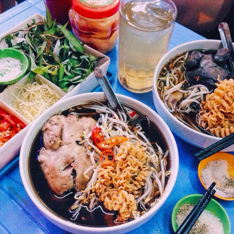 Food tour Hà Nội với danh sách 15 món ngon chuẩn vị Thủ đô 15