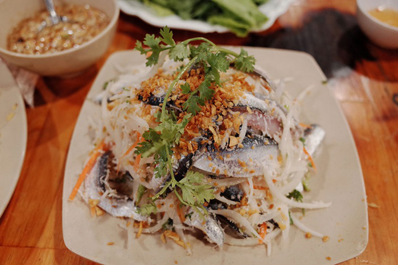 Gỏi cá trích và hương vị dân dã đậm chất miền biển Kiên Giang 6