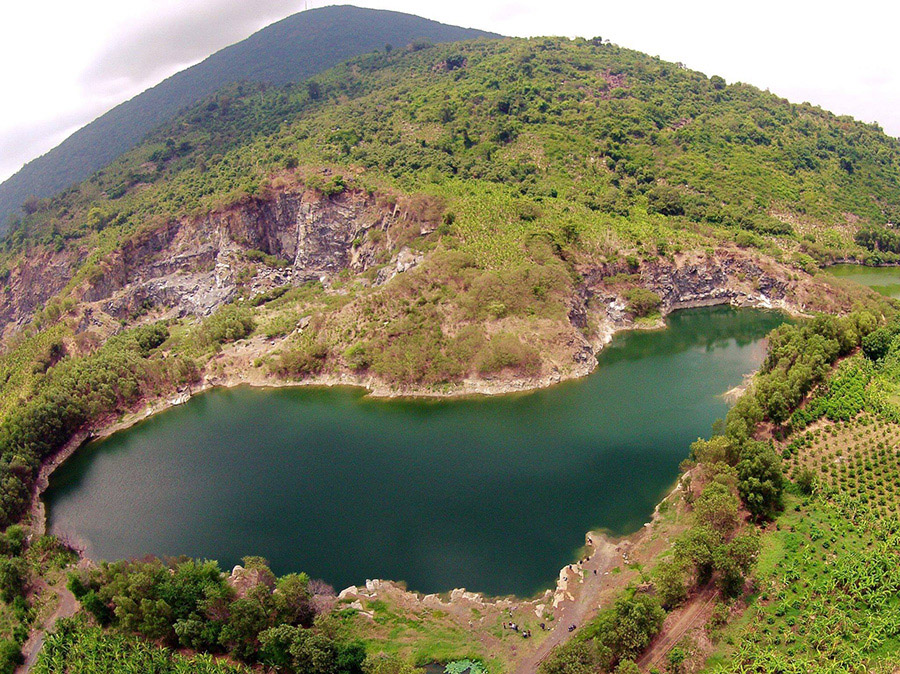 Hồ Núi Đá Tây Ninh, viên ngọc bích xanh ngát giữa lòng thung lũng 8