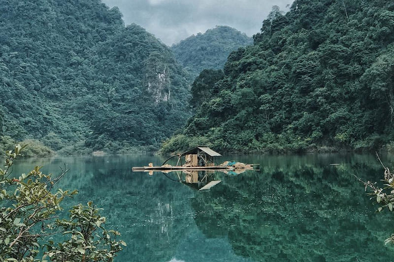 Hồ Thang Hen, thắng cảnh Cao Bằng khoe sắc giữa núi rừng 3