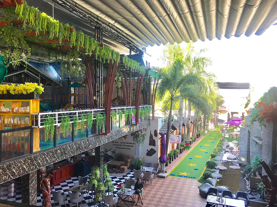 Huỳnh Hương Café, khu vườn cổ tích giữa lòng Cà Mau 3