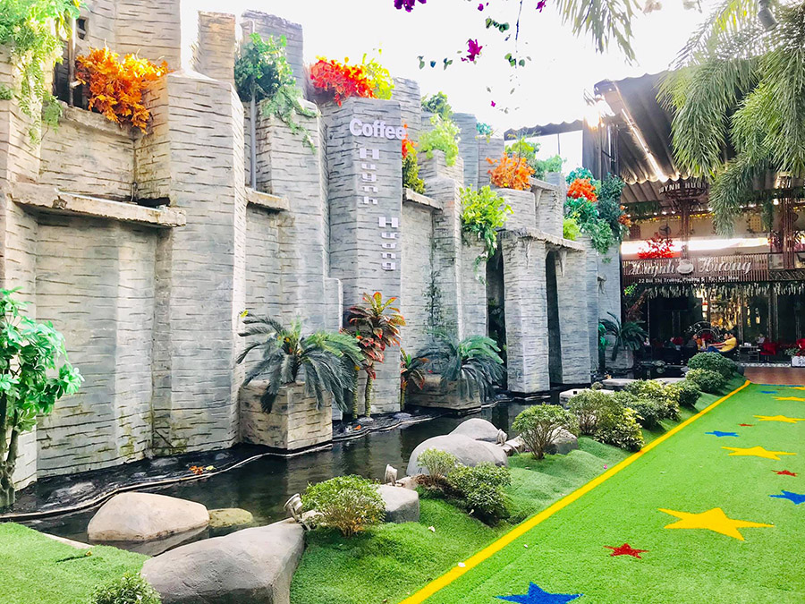 Huỳnh Hương Café, khu vườn cổ tích giữa lòng Cà Mau 4