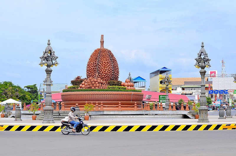 Sống chậm tại Kampot, thị trấn sầu riêng yên ả ở Campuchia 10