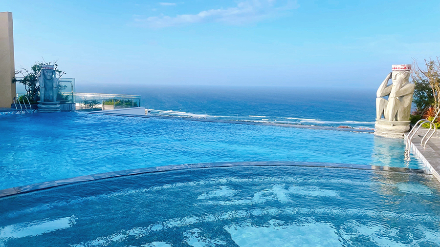 Khám phá Apec Mandala Phú Yên tuyệt đẹp với bể bơi vô cực 4