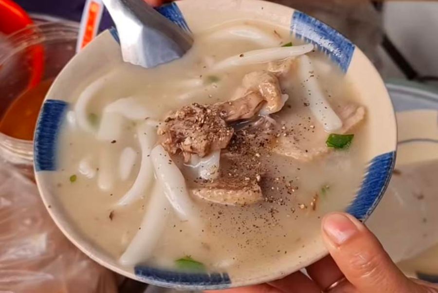 Khám phá bánh canh bột xắt Bến Tre đã ăn là chỉ có ghiền 4