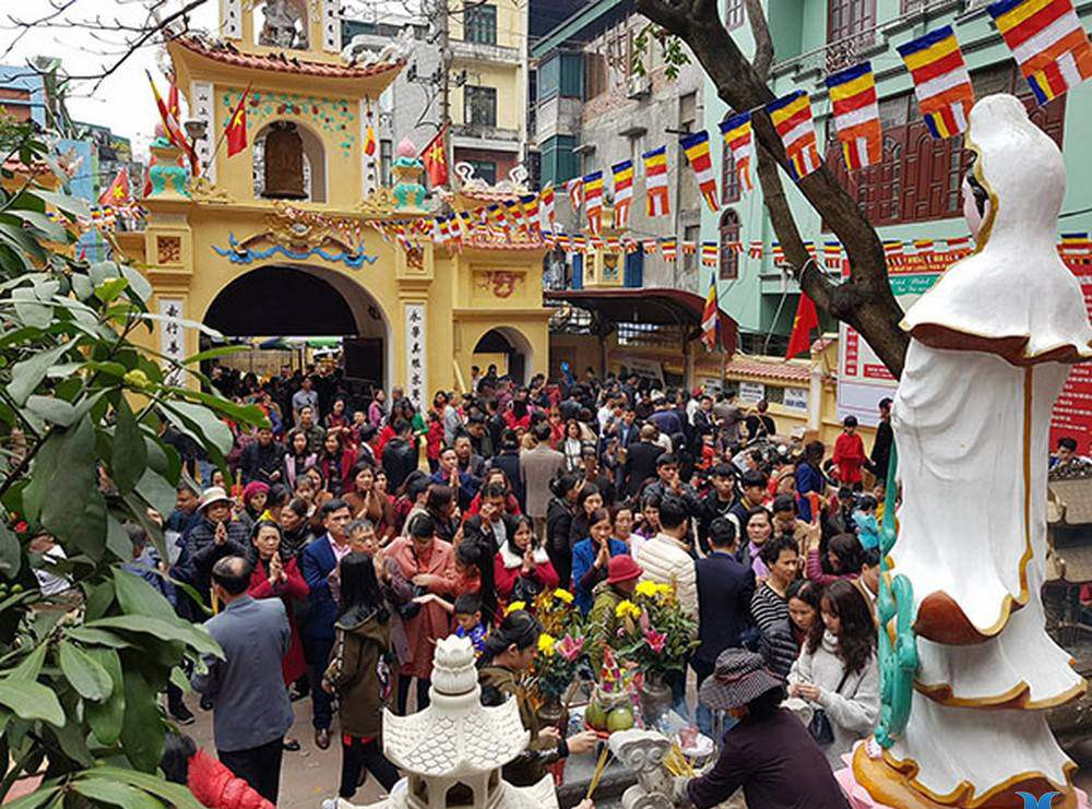 Khám phá chùa Long Tiên - Ngôi chùa tọa lạc dưới chân núi Bài Thơ 6