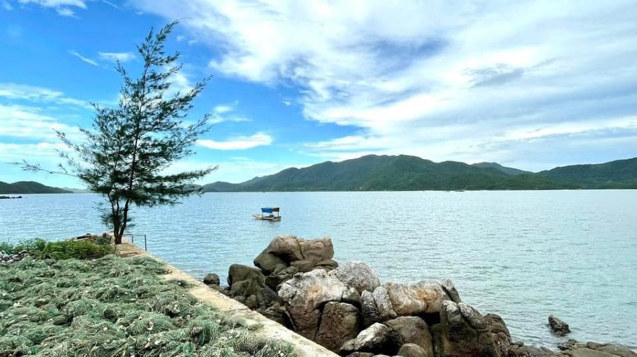 Khám phá Đảo Minh Châu, tận hưởng sắc thu lãng mạn của vùng biển Vân Đồn 2