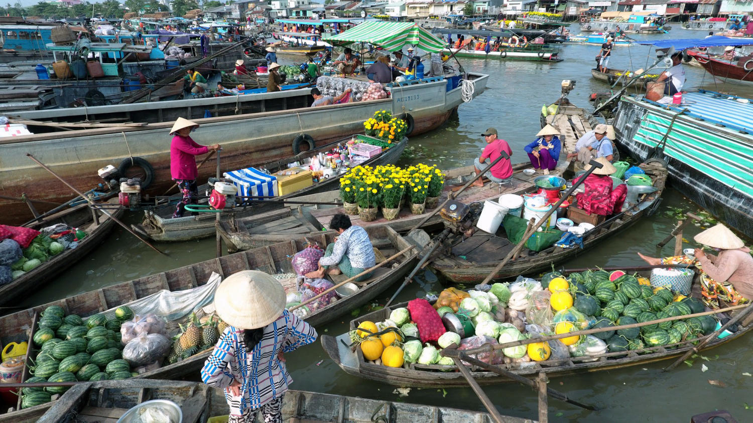 Khám phá nét đặc sắc của Chợ nổi Cái Răng Cần Thơ chốn miền Tây sông nước