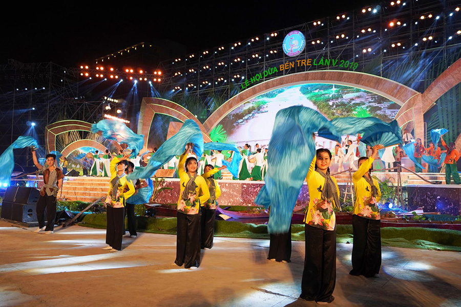 Lễ hội Dừa Bến Tre, sự kiện tôn vinh loài cây đặc trưng của tỉnh 4