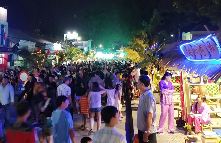 Lễ hội Dừa Bến Tre, sự kiện tôn vinh loài cây đặc trưng của tỉnh 11