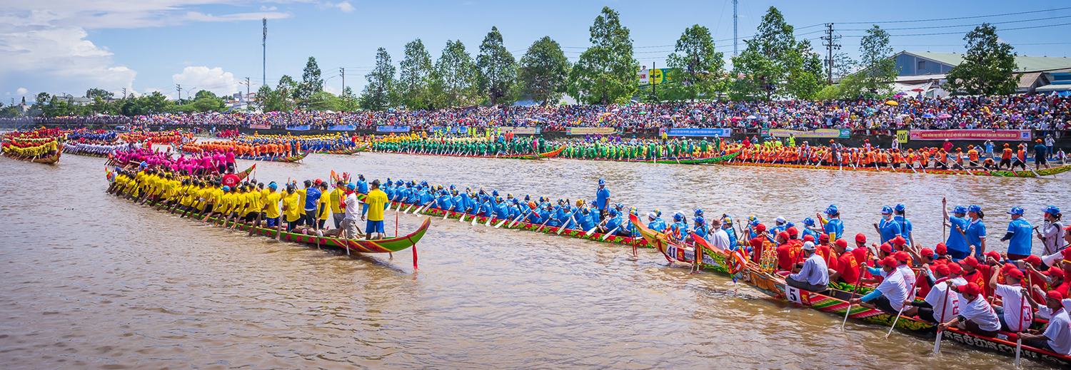 Lễ hội đua ghe ngo Sóc Trăng gắn kết tinh thần đoàn kết cộng đồng
