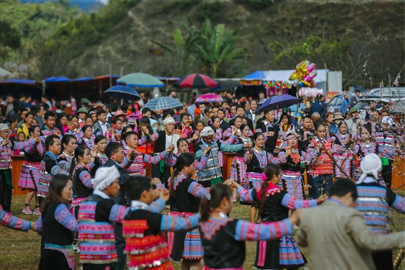 Lễ hội Gầu Tào với nét đẹp đậm đà bản sắc dân tộc người Mông 3