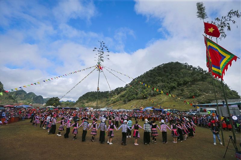 Lễ hội Gầu Tào với nét đẹp đậm đà bản sắc dân tộc người Mông 4