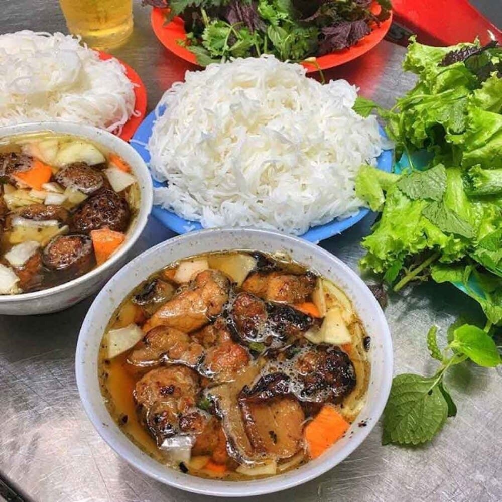 Mách bạn top 10 quán bún chả Hà Nội ngon trứ danh đất Hà Thành 5