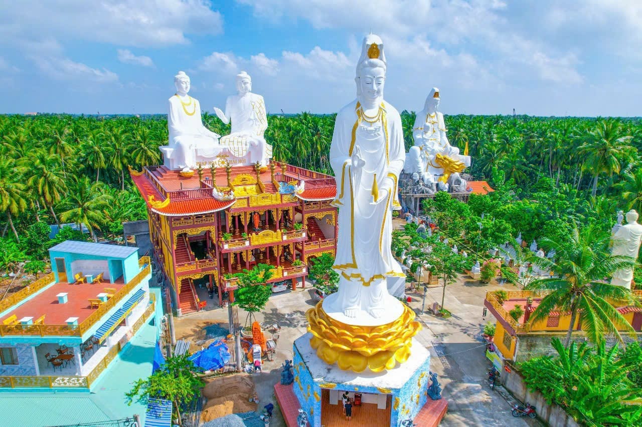 Tượng Mẹ Nam Hải Tiền Giang linh thiêng nơi miền Tây sông nước 7