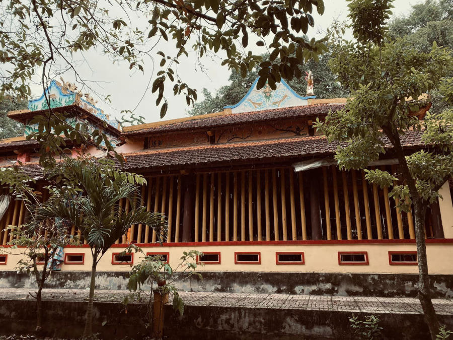 Miếu Bằng Lăng trên 150 năm tuổi tại vùng đất tâm linh An Giang 6