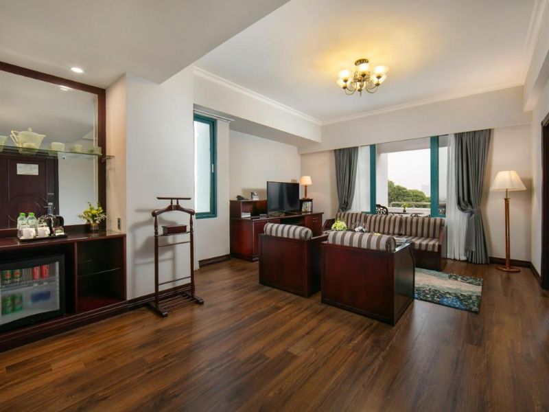 Nam Cuong Hai Phong Hotel, khách sạn mang lại sự tiện nghi cho bạn 3