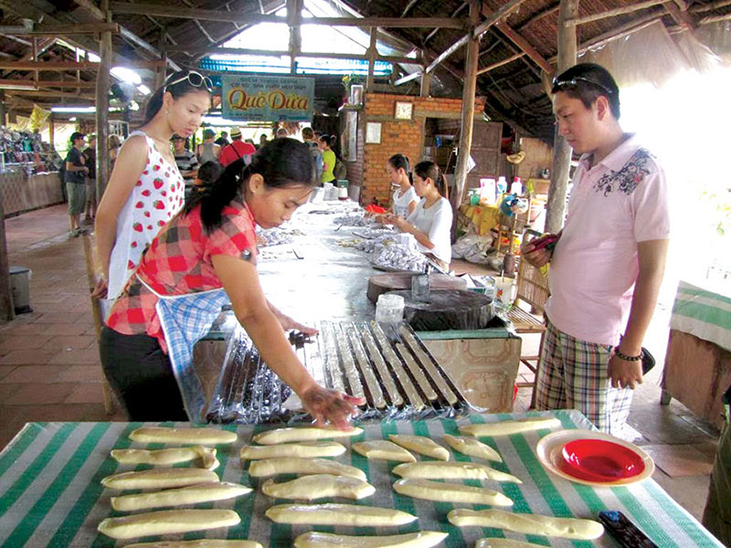 Nghề làm kẹo dừa Bến Tre, nét đẹp truyền thống qua bao thế hệ 5