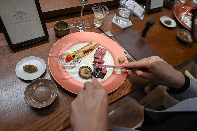 Đến Nhà hàng Hibana by Koki, trải nghiệm ẩm thực bàn đá Nhật Bản 7