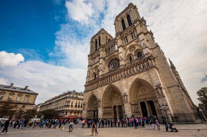 Nhà thờ Đức Bà Paris, kiệt tác kiến trúc bên bờ sông Seine 10