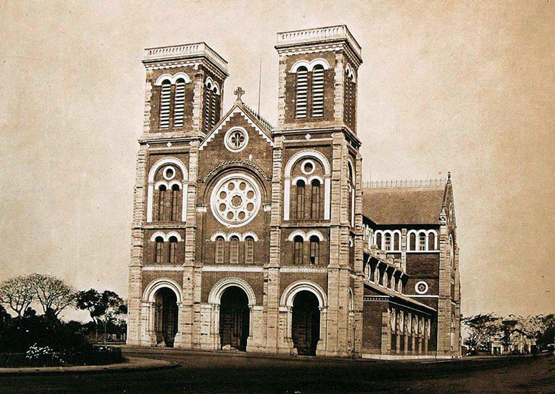 Nhà thờ Đức Bà Sài Gòn, điểm đến tham quan nổi tiếng bậc nhất Sài thành 3