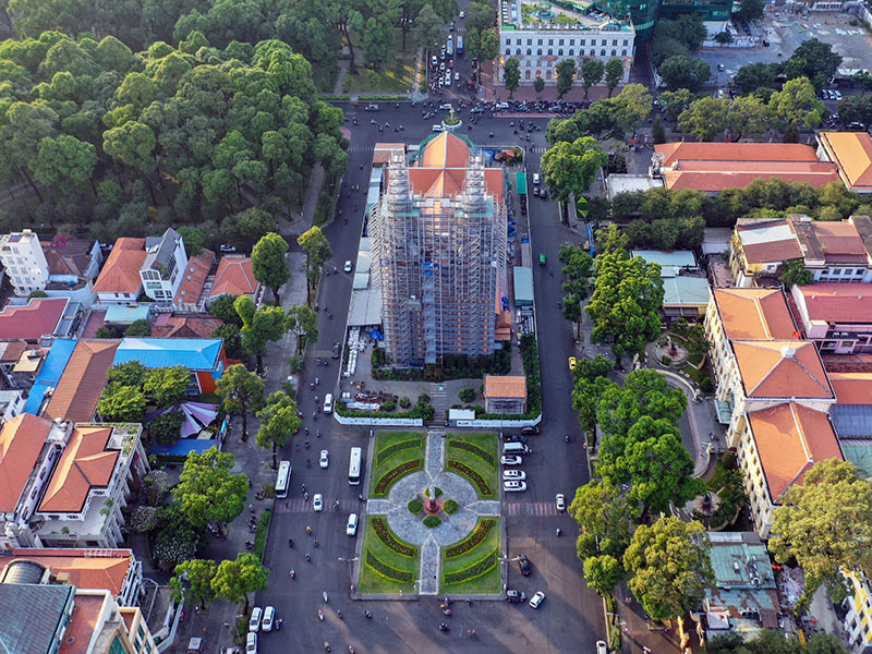 Nhà thờ Đức Bà Sài Gòn, điểm đến tham quan nổi tiếng bậc nhất Sài thành 6